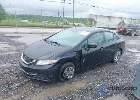 2015 Honda Civic Lx z USA, uszkodzony, nr VIN 19XFB2F50FE295748